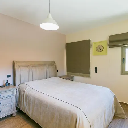 Villa Aphrodite Loutraki (Corinthia)