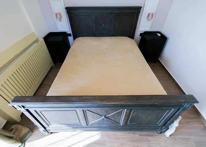 Aphrodite * Loutraki (Corinthia)