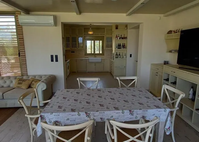Villa Aphrodite *