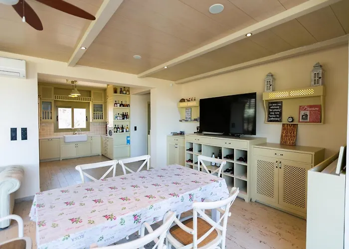 Villa Aphrodite *